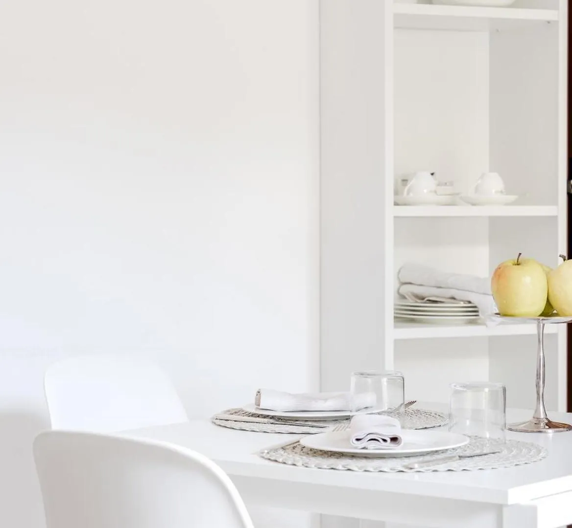 Boutique House In Corte Storica Seregno Bed and breakfast